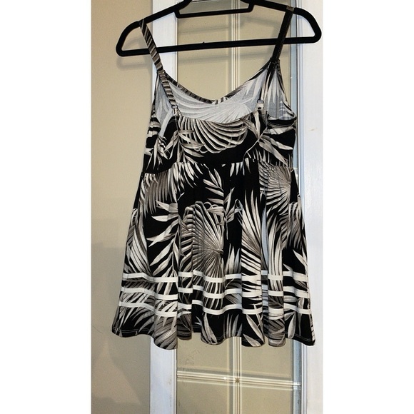 💕SALE 4 for $10💕Torrid Super Soft V-Neck Babydoll Top Size 10 - Picture 4 of 7